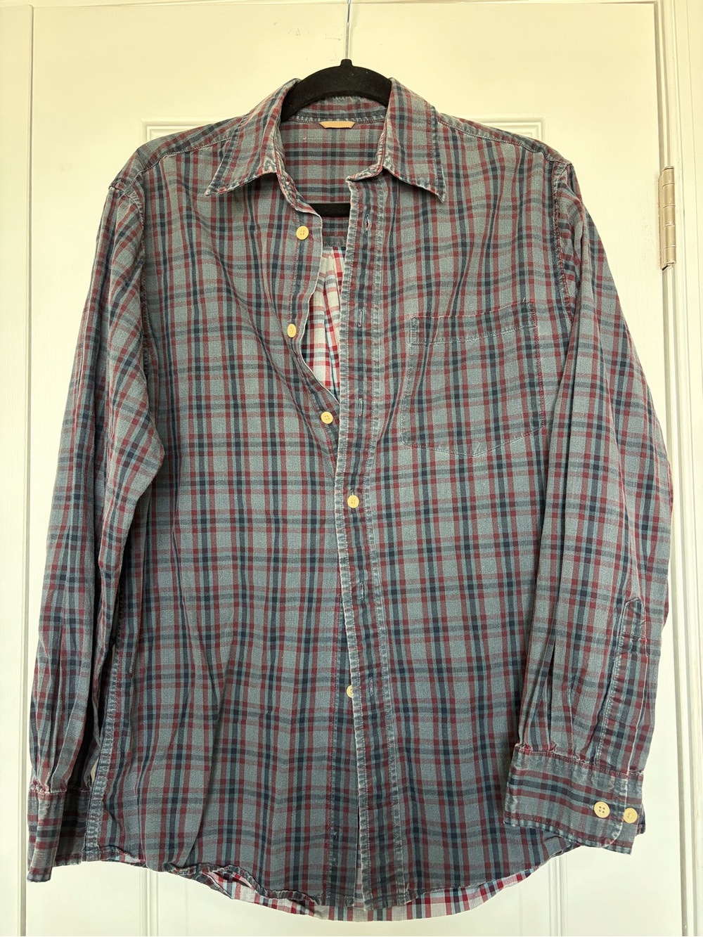 Men's Plaid Button-Up Shirt M Faded Blue Red Long-Sleeve Cotton Casual